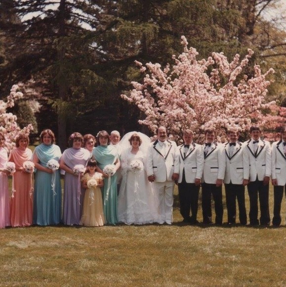 Meet your Posher, Robin - Picture 1 of 1